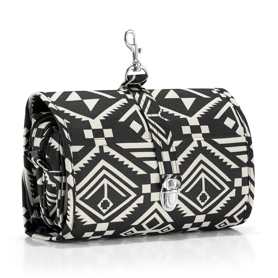 reisenthel-travelling-kulturtasche-aufrollbare-h-ngerasche-mit-2-steckf-chern-un image 1