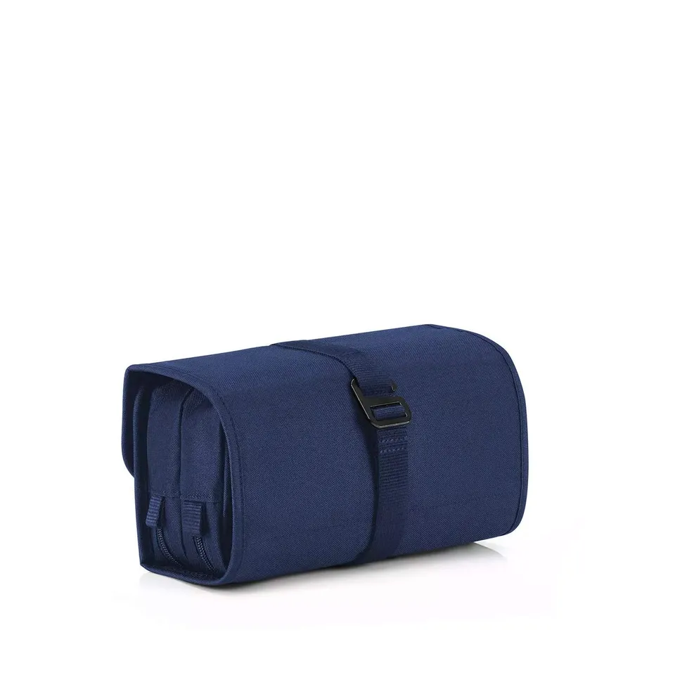 reisenthel-wrapcosmetic-modern-h-ngender-kulturbeutel-mit-karabiner-26-x-16-x-10 image 1