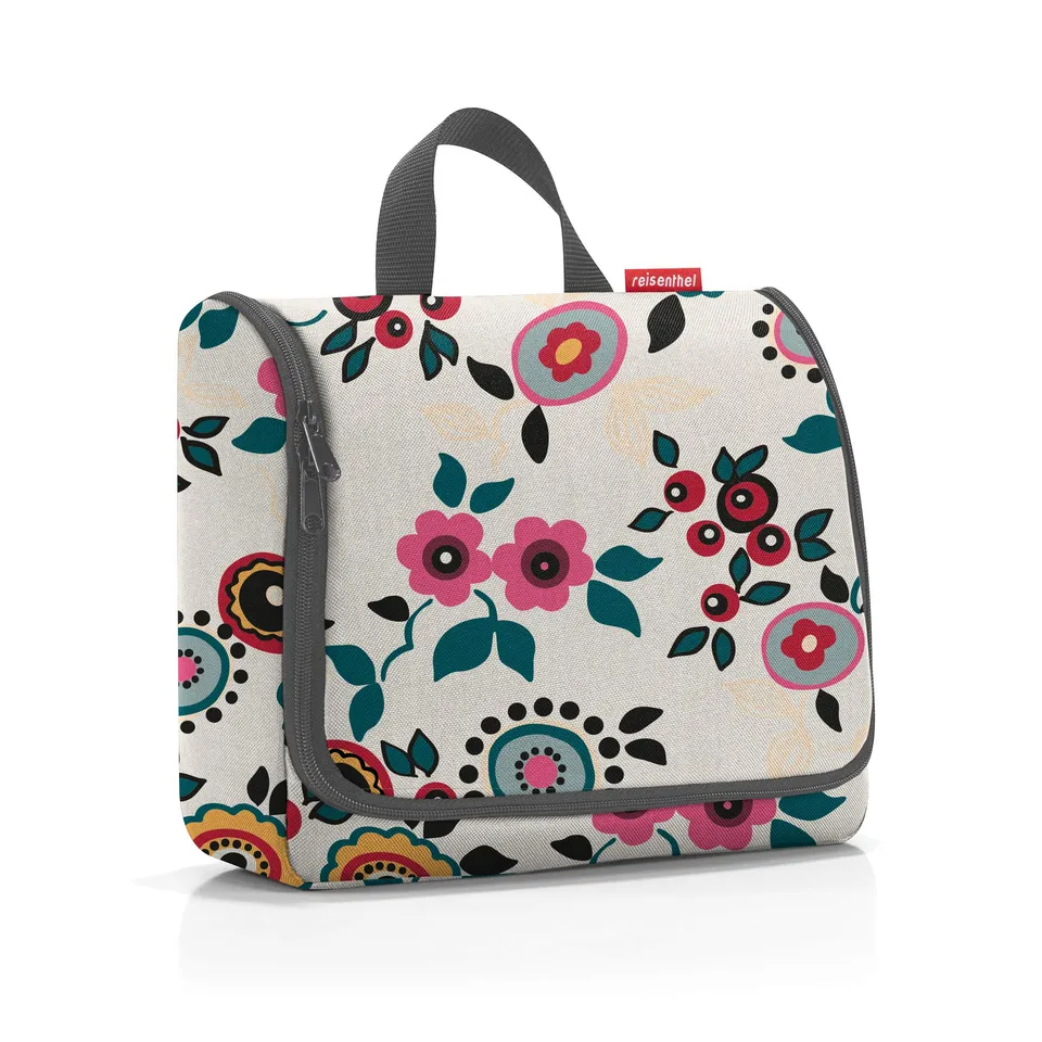 reisenthel-toiletbag-berry-kosmetiktasche-off-white-erweiterbar-23-x-20-x-10-cm- image 1
