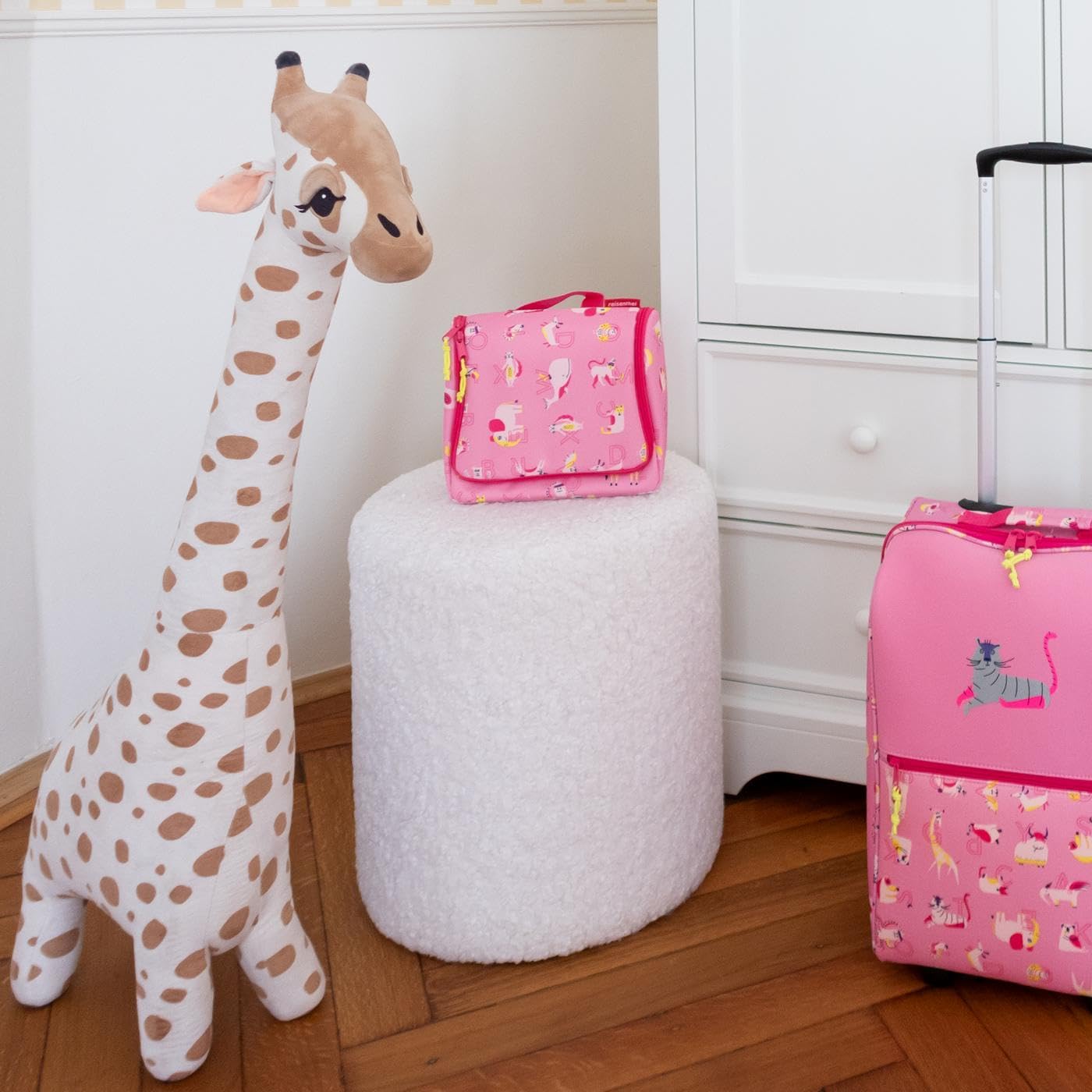 reisenthel-toiletbag-s-kids-pink-aufklappbarer-kinder-kulturbeutel-1-5-liter-mit image 6