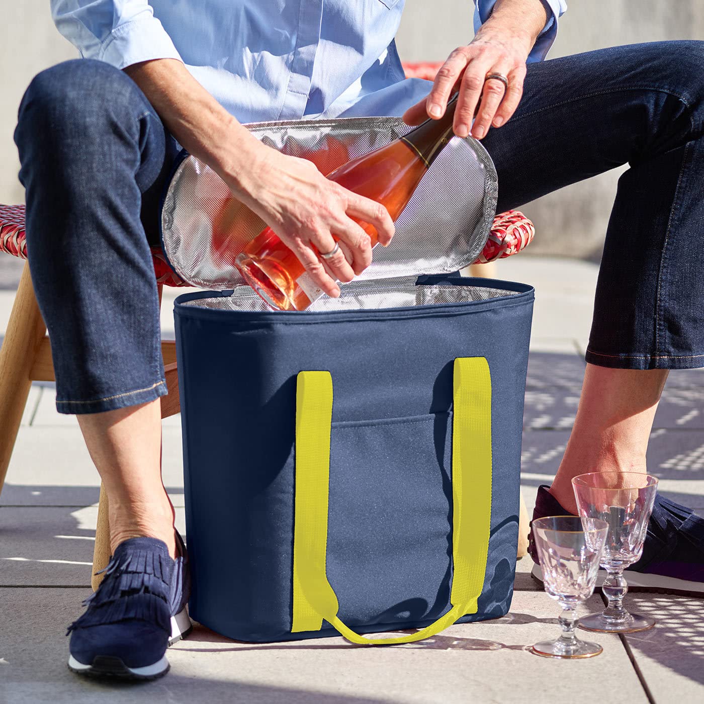 reisenthel-thermoshopper-15-liter-navy-isolierte-k-hltasche-38-x-35-x-16-cm-f-r- image 5