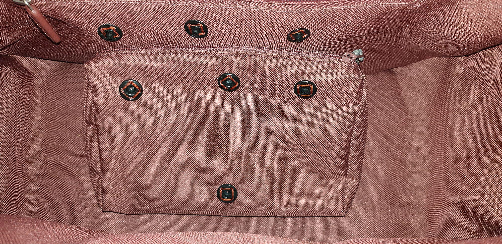 Praktisch für die Handtasche